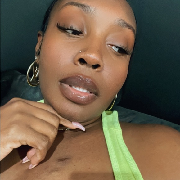 Meet your Posher, Syreeta - Picture 8 of 8